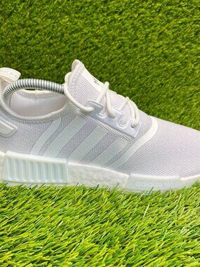Adidas NMD_R1 Primeblue Womens Size 7 White Athletic Running Shoes Sneakers